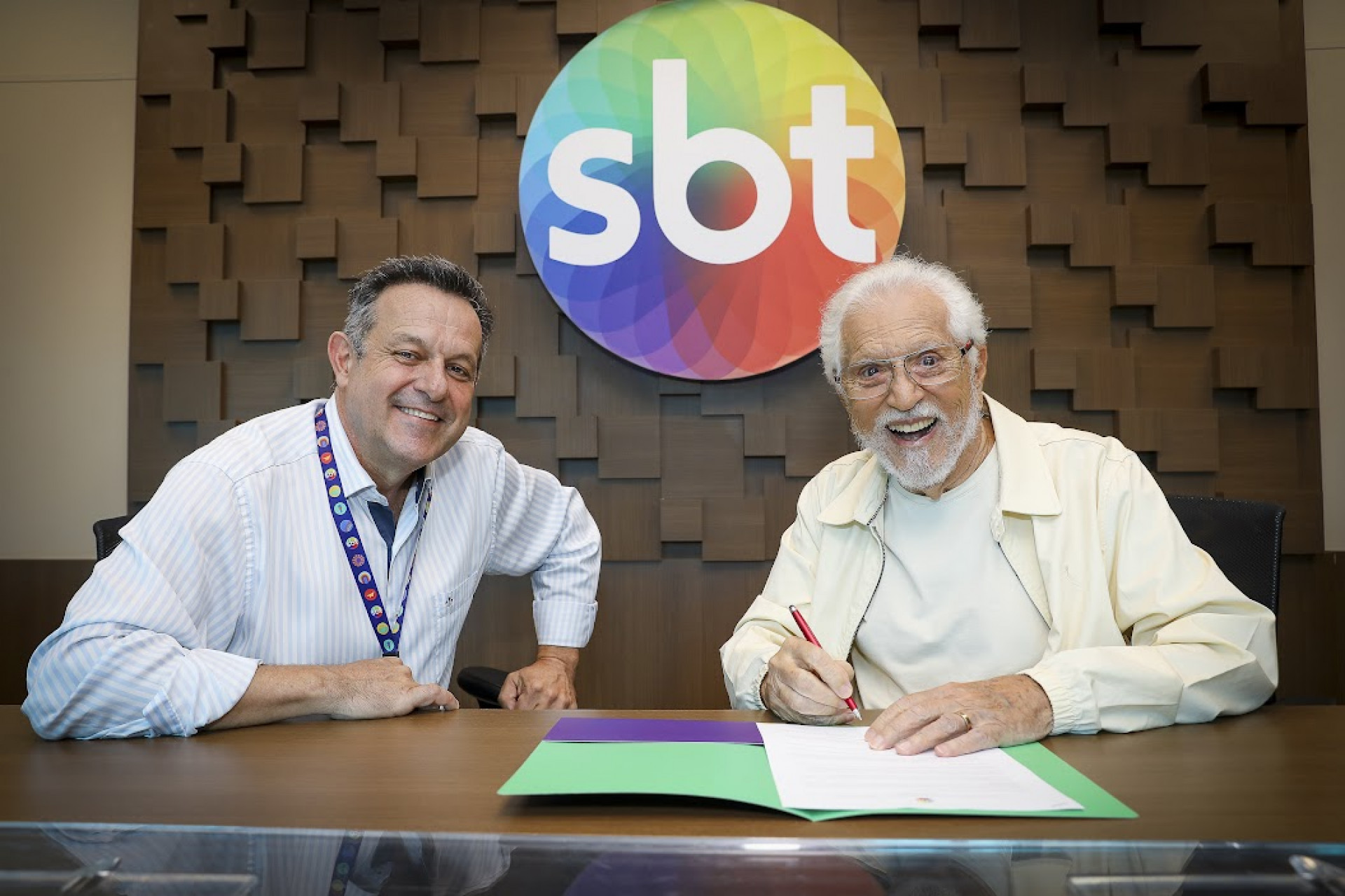 Carlos Alberto de Nóbrega renova contrato com o SBT - Rogerio Pallatta / SBT
