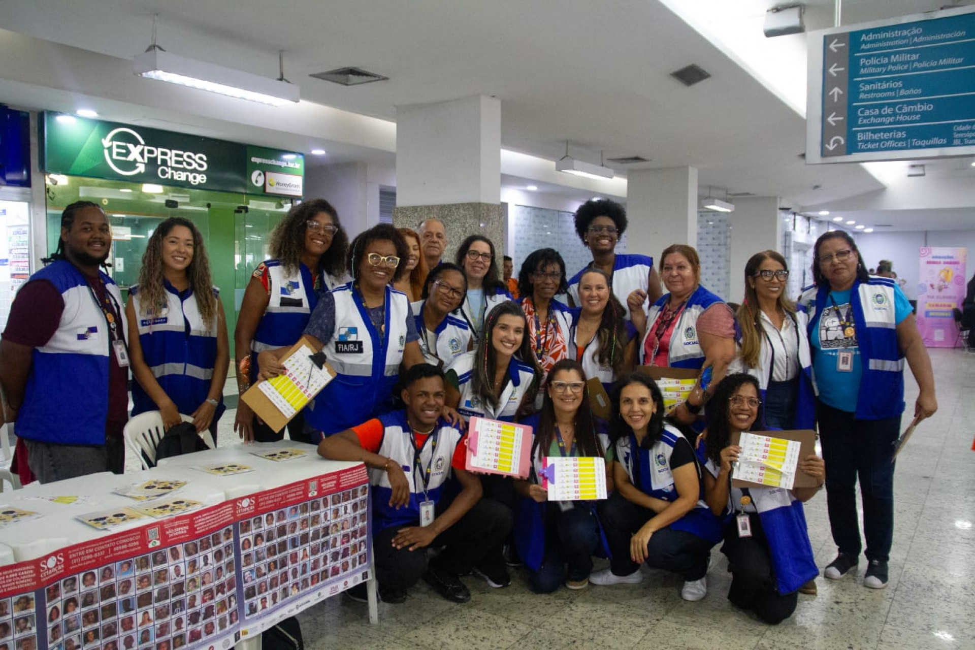 Funda&ccedil;&atilde;o para Inf&acirc;ncia e Adolesc&ecirc;ncia (FIA) entregou pulseiras para crian&ccedil;as - &Eacute;rica Martin / Ag&ecirc;ncia O Dia