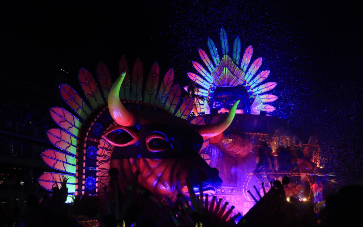 Escola contou a história de Clara Camarão e exaltou a força indígena