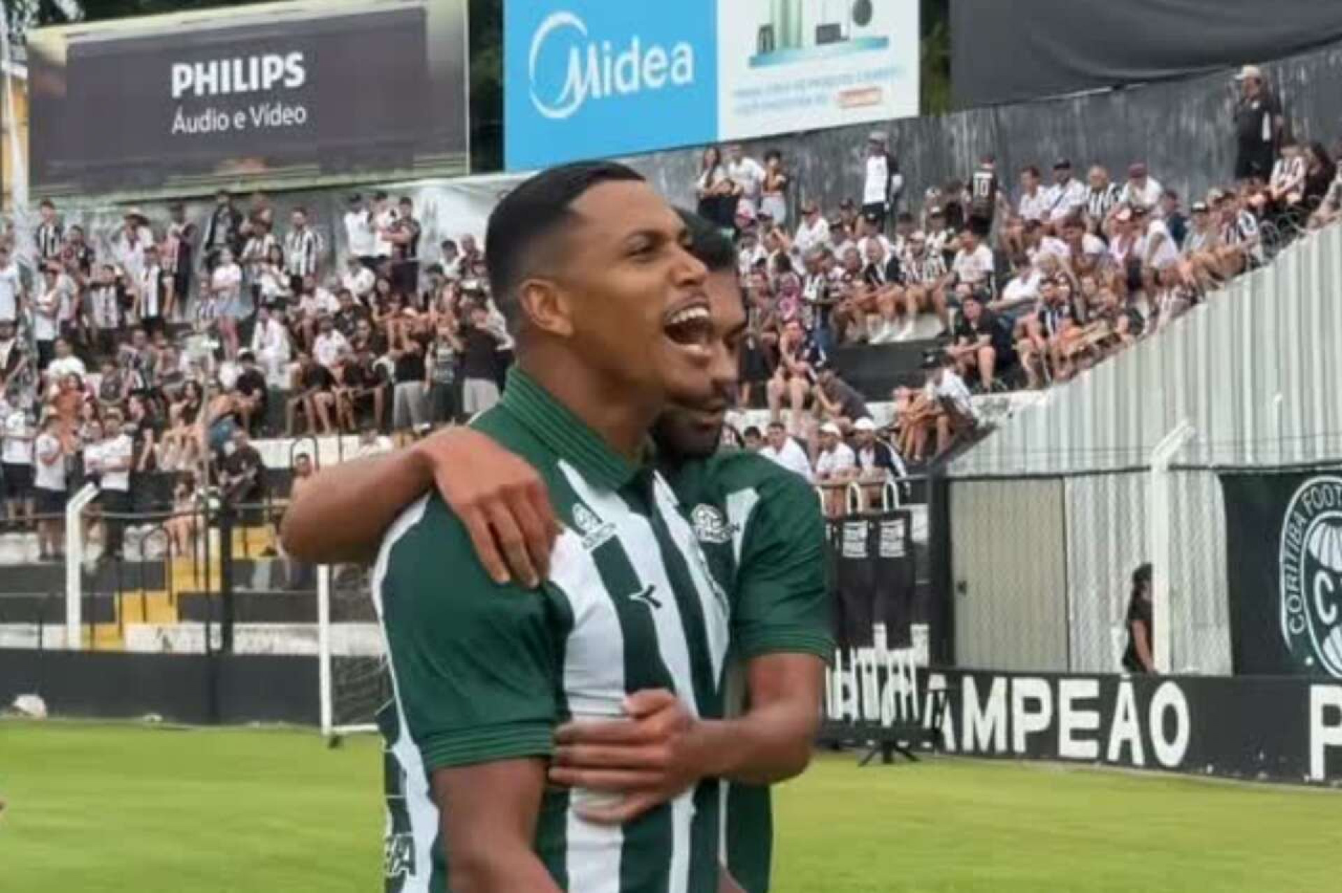 Oper&aacute;rio e Coritiba empatam no primeiro jogo da semifinal do Paranaense