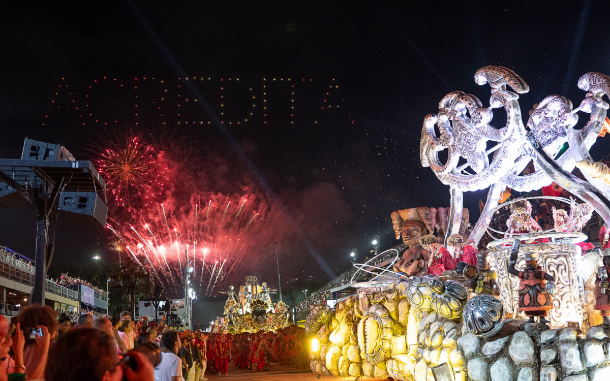Desfile da União de Maricá