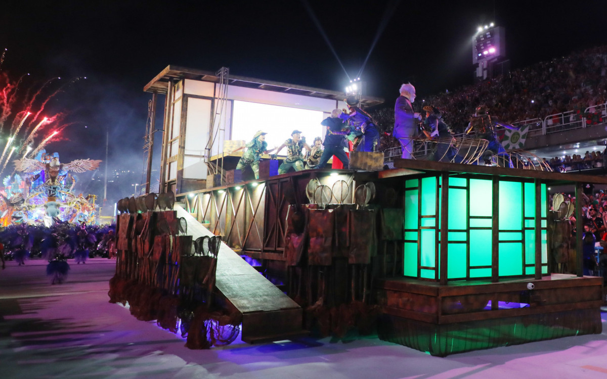 Acadêmicos de Niterói