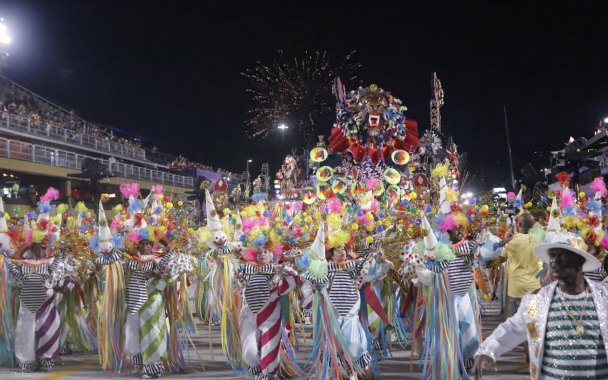 Estácio de Sá homenageou Tancredo da Silva Pinto, figura central da umbanda