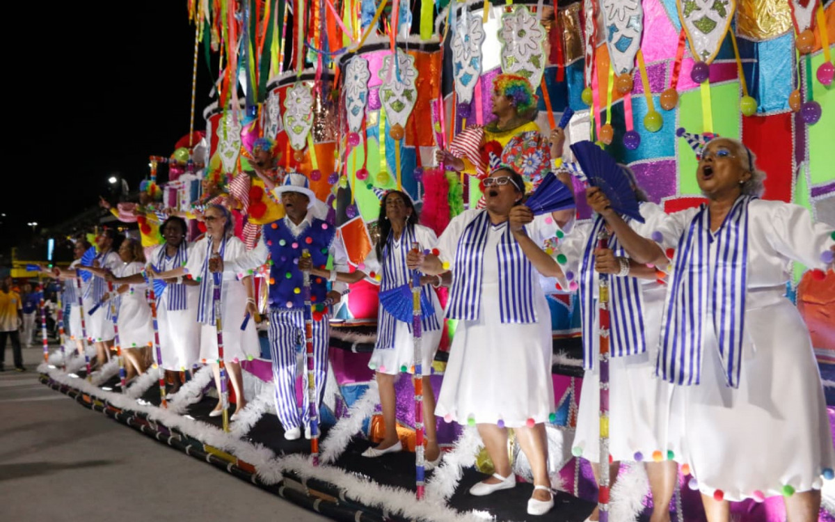 Arranco do Engenho de Dentro homenageou a história do Palhaço Xamego e destacou o riso como forma de resistência
