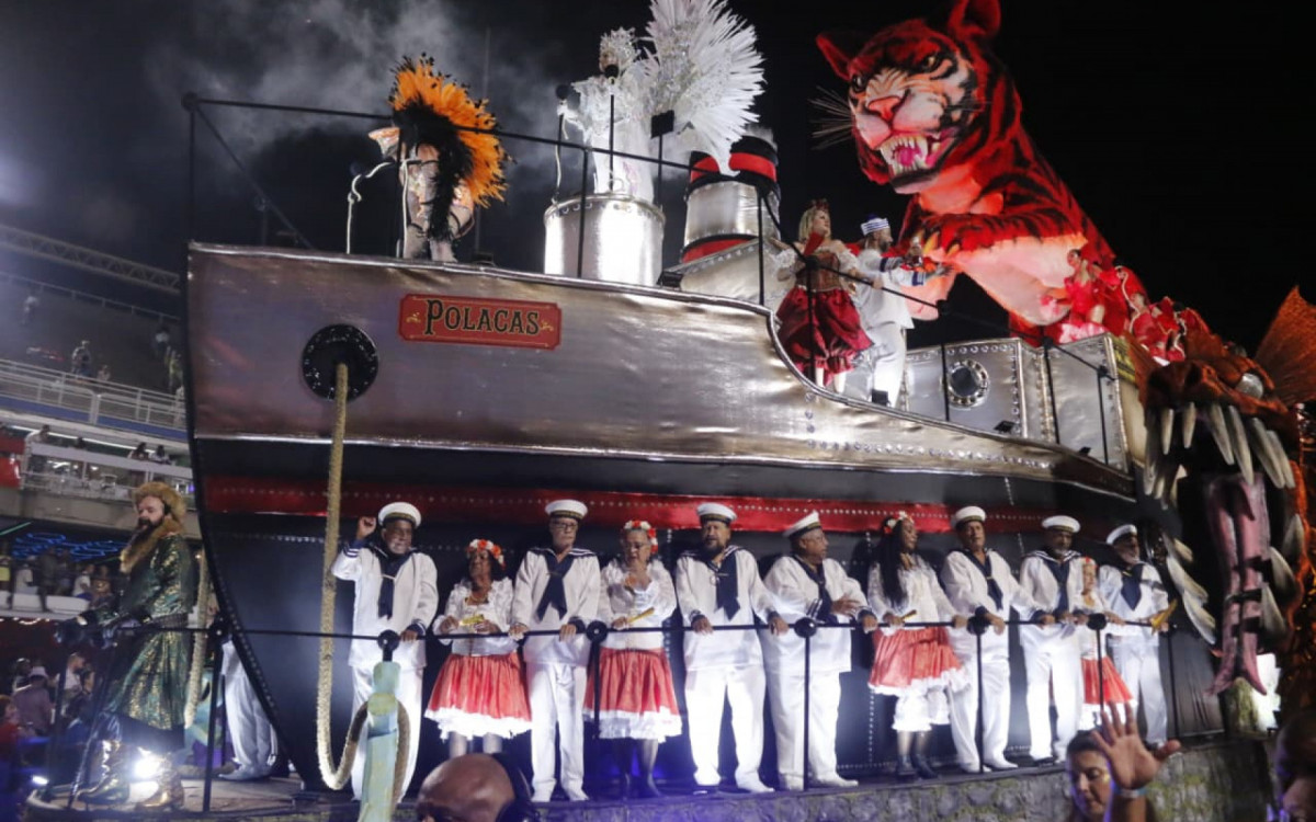 Porto da Pedra contou a história das profissionais do sexo, destacando a luta por respeito e visibilidade