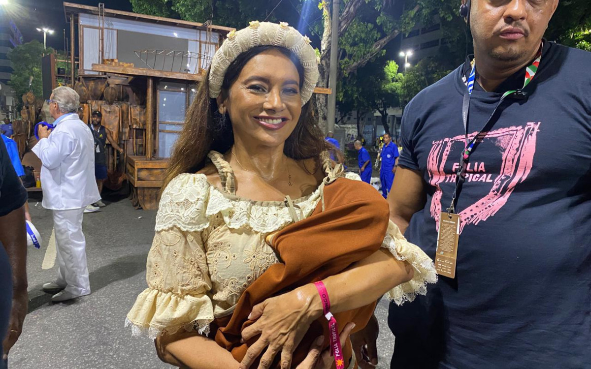 Atriz viverá Dona Lindu no enredo da azul e branca de Niterói - Thalita Queiroz/ Agência O Dia