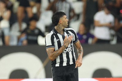 Barboza desabafa após quinta derrota seguida do Botafogo: 'A gente não pode permitir'