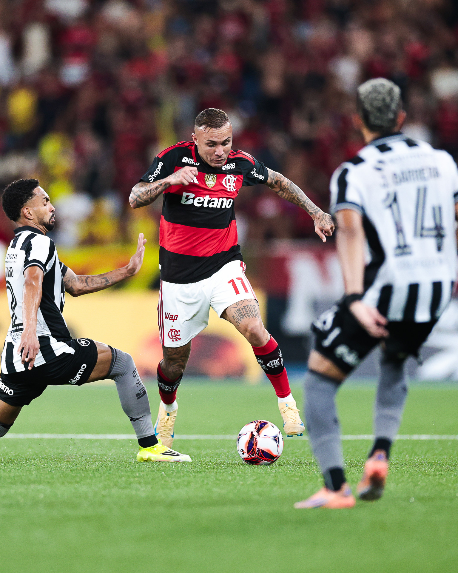 BOTAFOGO X FLAMENGO - CAMPEONATO CARIOCA - NILTON SANTOS - 15-02-2026 - Gilvan de Souza/Flamengo