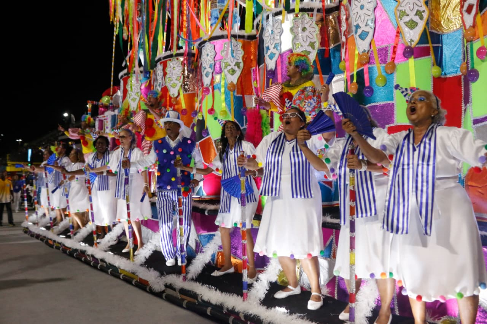 Arranco do Engenho de Dentro homenageou universo dos palha&ccedil;os e do circo - Carlos Elias / Ag&ecirc;ncia O Dia