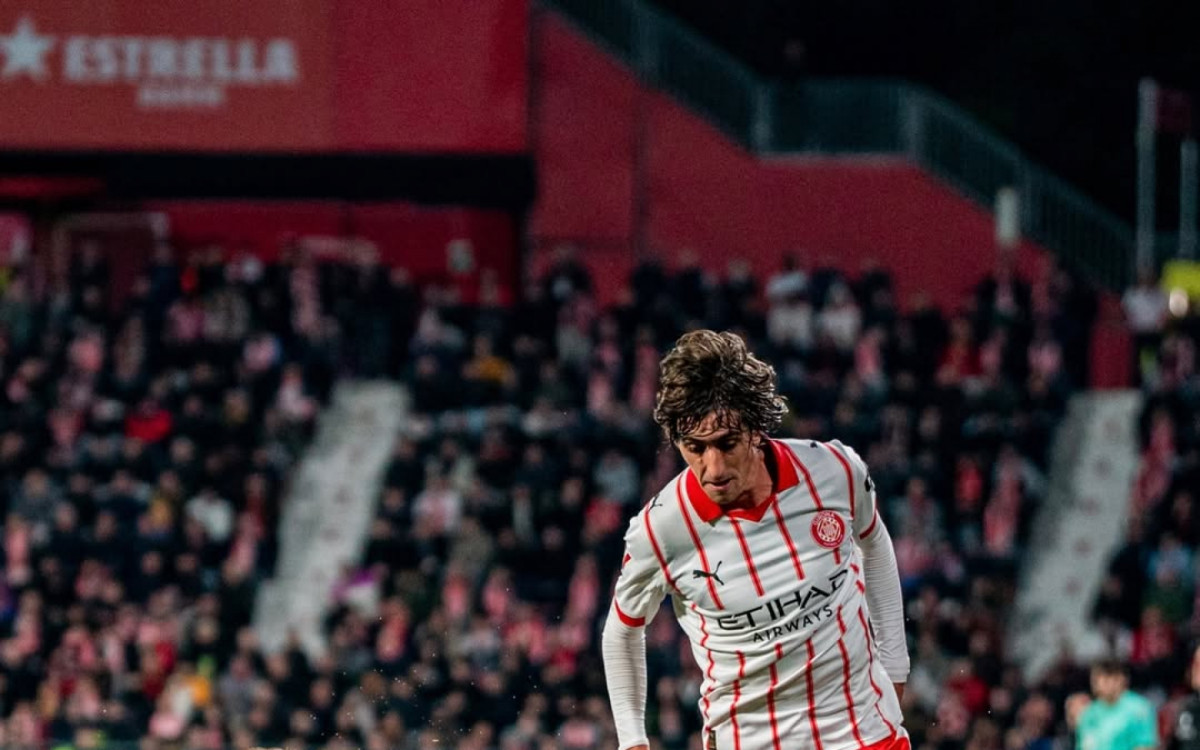 Em jogo movimentado, o Barcelona saiu na frente, mas acabou superado por 2 a 1 pelo Girona