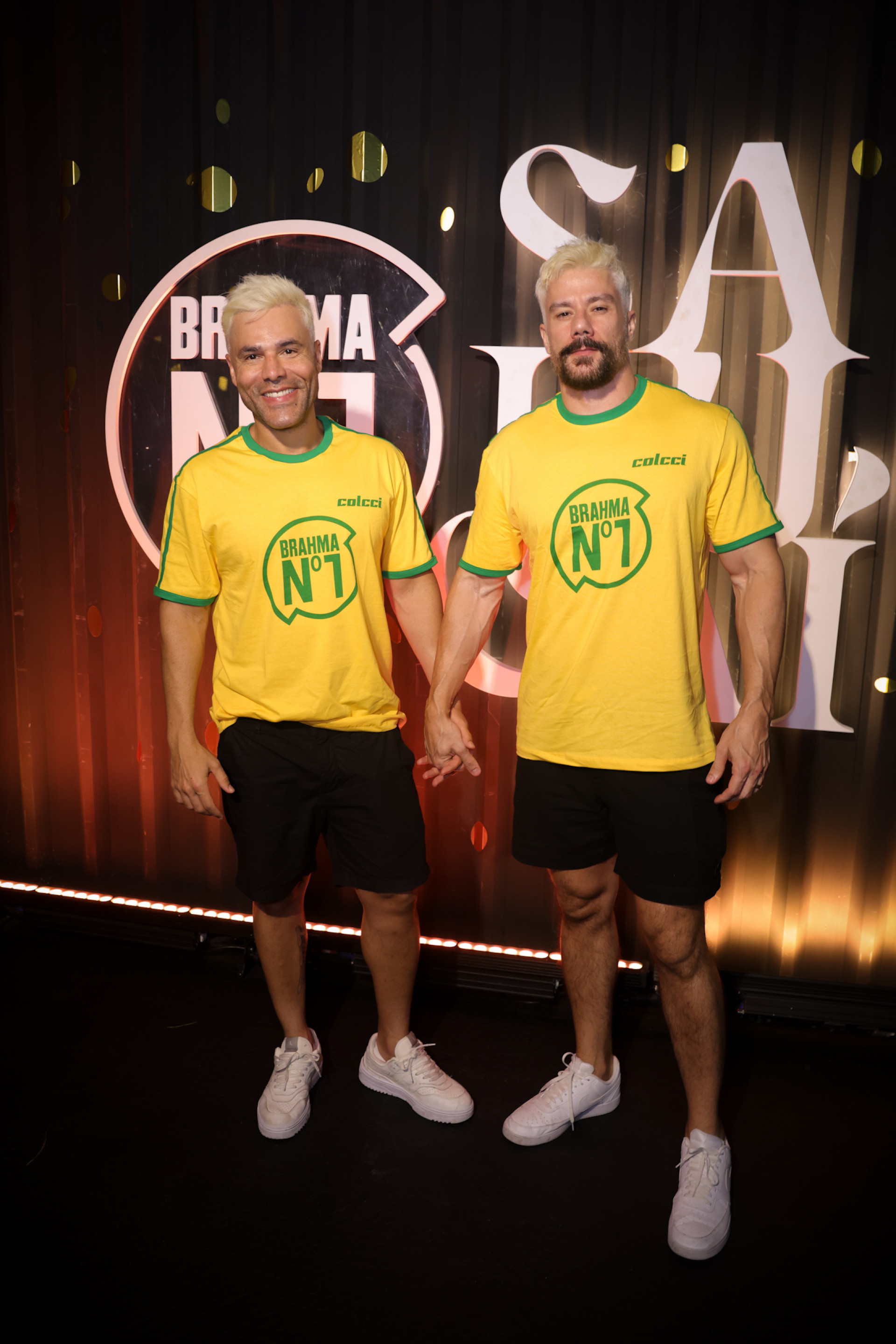 Rodrigo Sant'Anna curte Carnaval em camarote com o marido, Nelson - Lucas Ramos / Brazil News