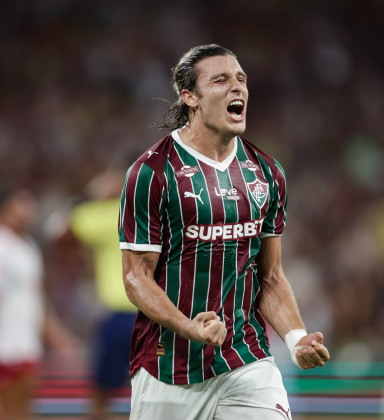 Fluminense vence Bangu, bate recorde e vai à semifinal do Carioca