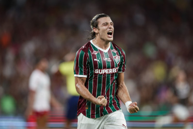 Fluminense vence Bangu, bate recorde e vai à semifinal do Carioca