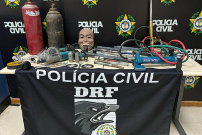 Homem é preso após tentar roubar joalheria