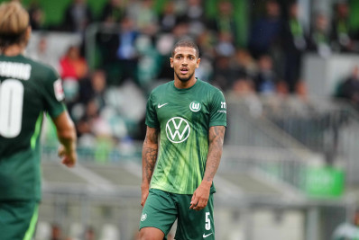 Ex-Flamengo, Vinícius Souza confirma sondagens para retornar ao Brasil