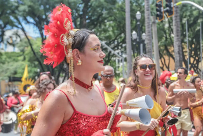 Campanha contra assédio sexual no carnaval tem adesão de 18 estados