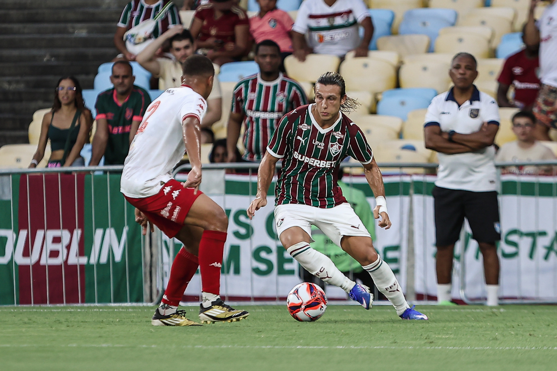 Rio de Janeiro, Brasil - 16/02/2026 - Estádio Maracanã.   
Fluminense enfrenta o Bangu esta noite pela quartas de final do Campeonato Carioca 2026.. - Lucas Merçon/Fluminense