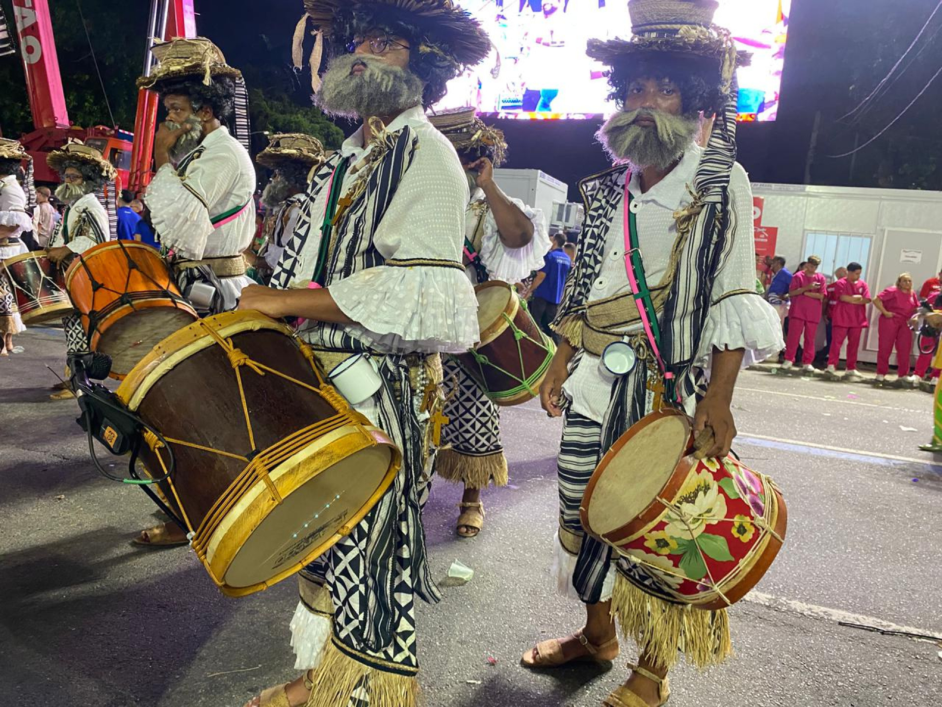 Caixas de marabaixo integrarão bateria da Mangueira - Thalita Queiroz / Agência O Dia