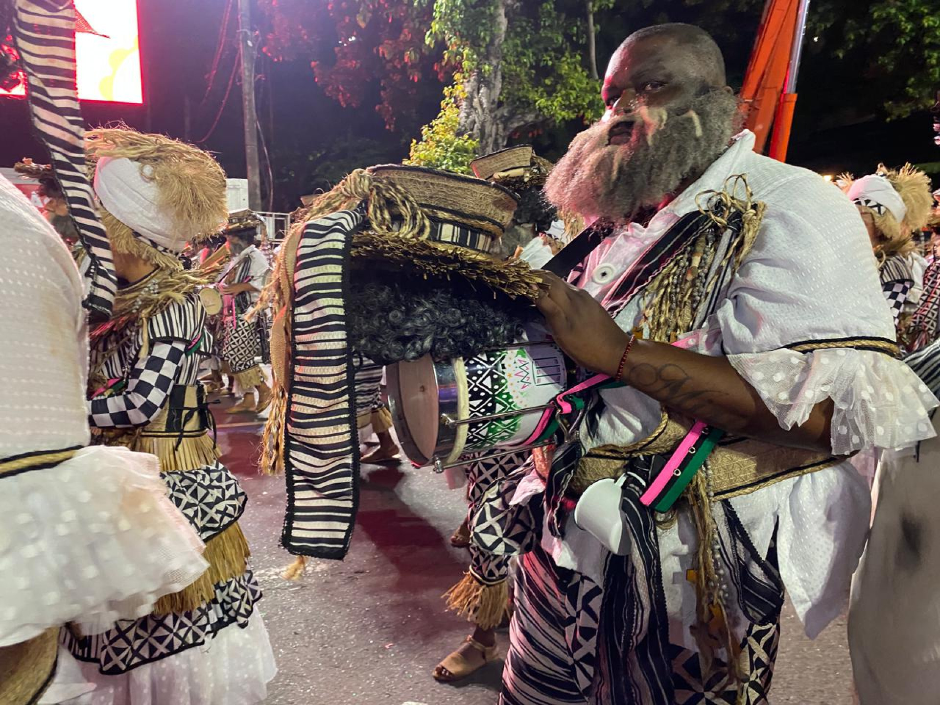 Caixas de marabaixo integrarão bateria da Mangueira - Thalita Queiroz / Agência O Dia