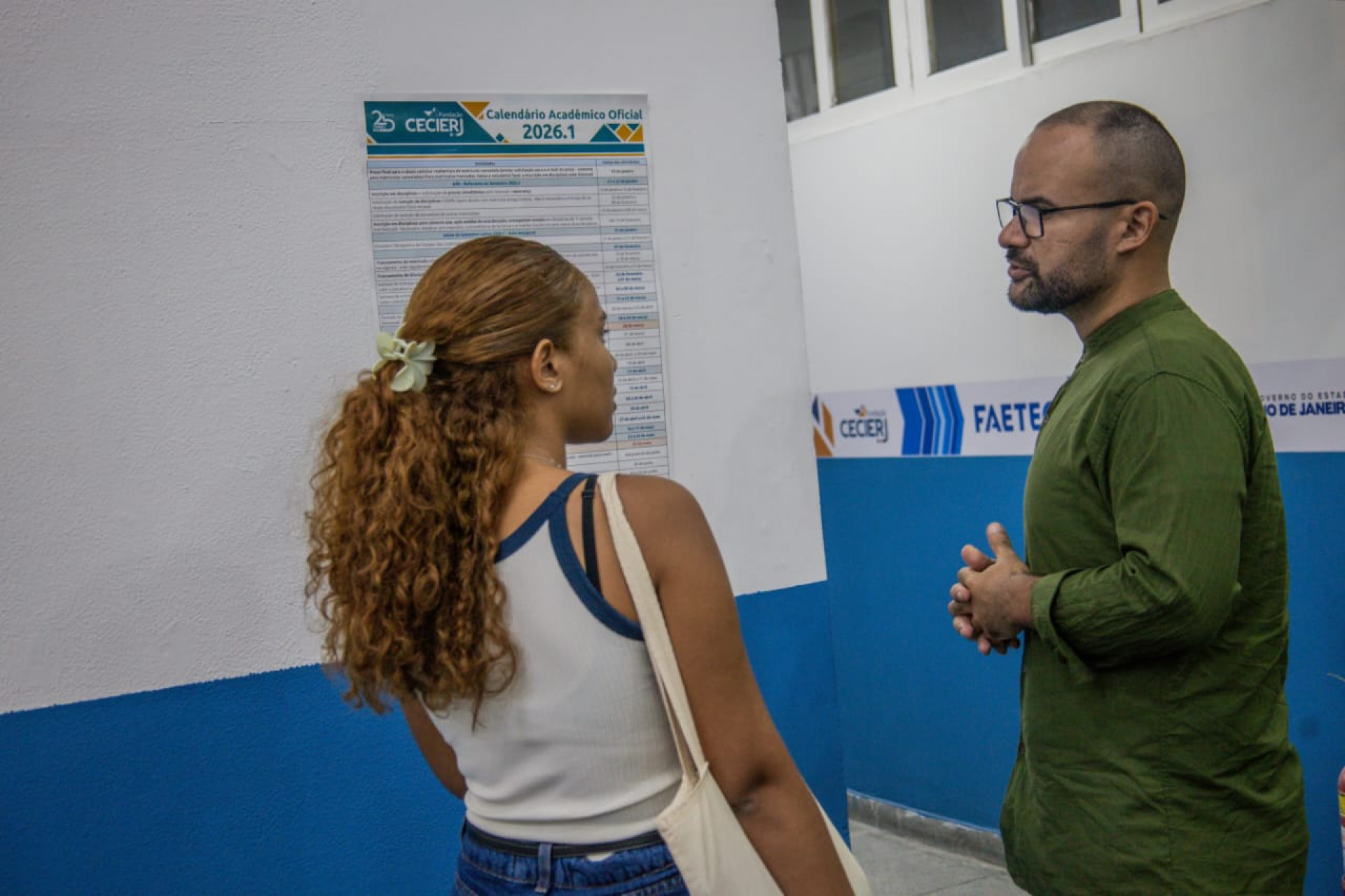 Lucas dá aula de Linguística e de Literatura no Polo Cederj de Nova Iguaçu - Wesley Barbosa/Cecierj