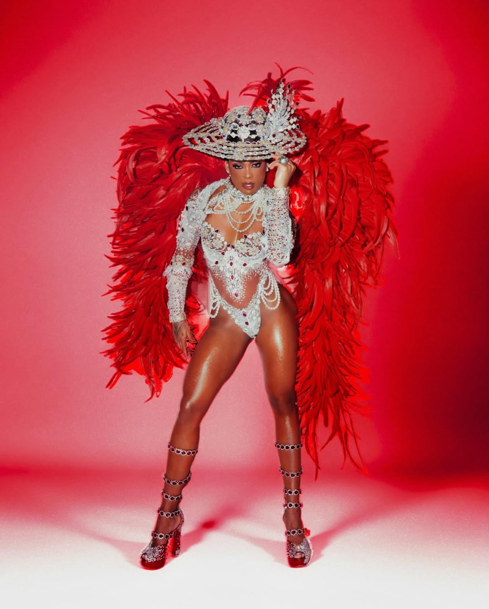 Marvvila exibiu figurino para desfilar no Grupo Especial do RJ - Reprodução/Instagram