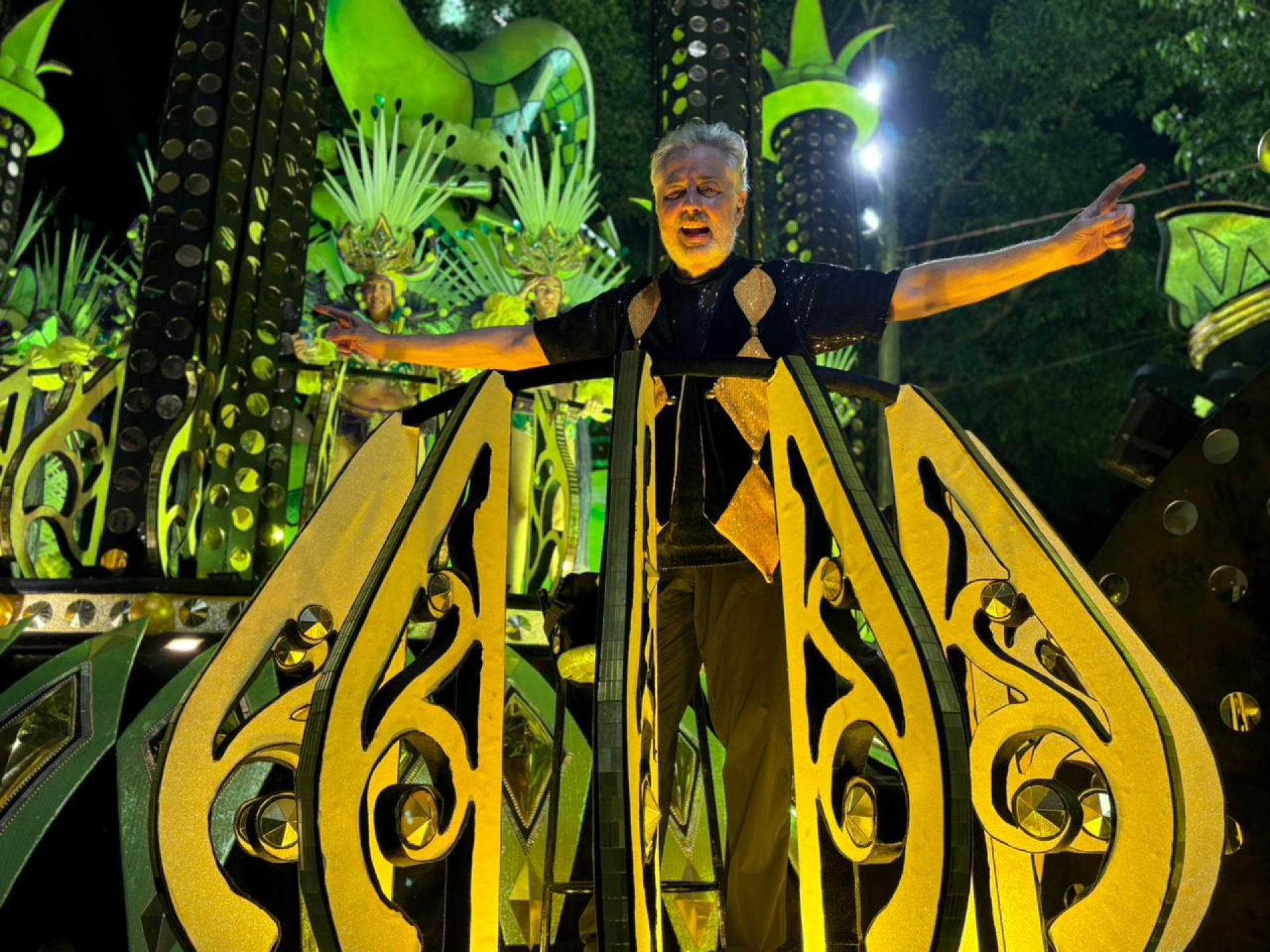 Roberto de Carvalho desfila com a Mocidade Independente de Padre Miguel - Manuella Viégas / Agência O DIA