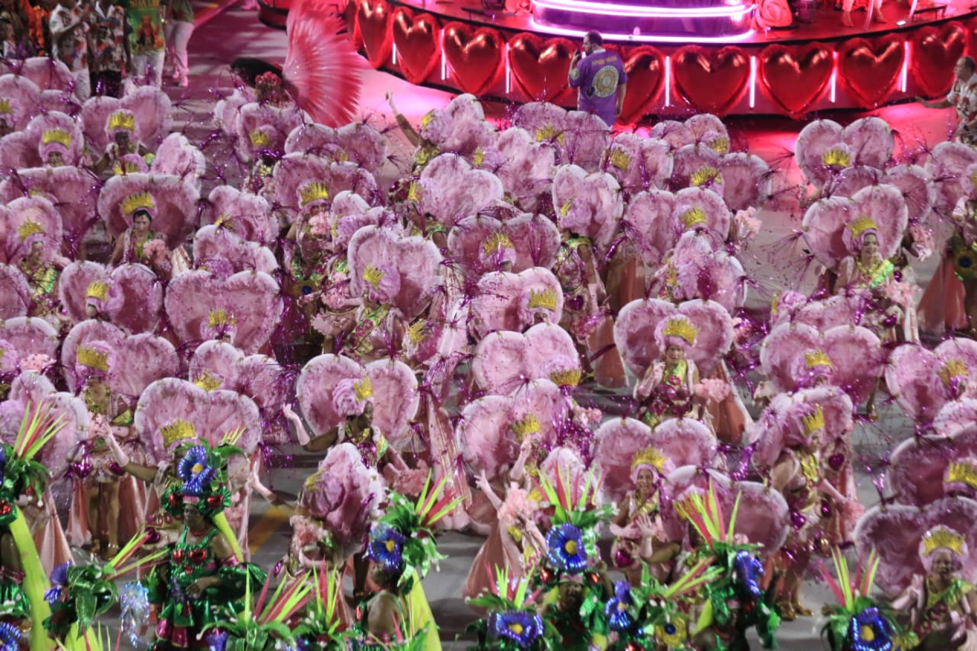 Mocidade apresentou desfile criativo e colorido - Carlos Elias/Agência O Dia