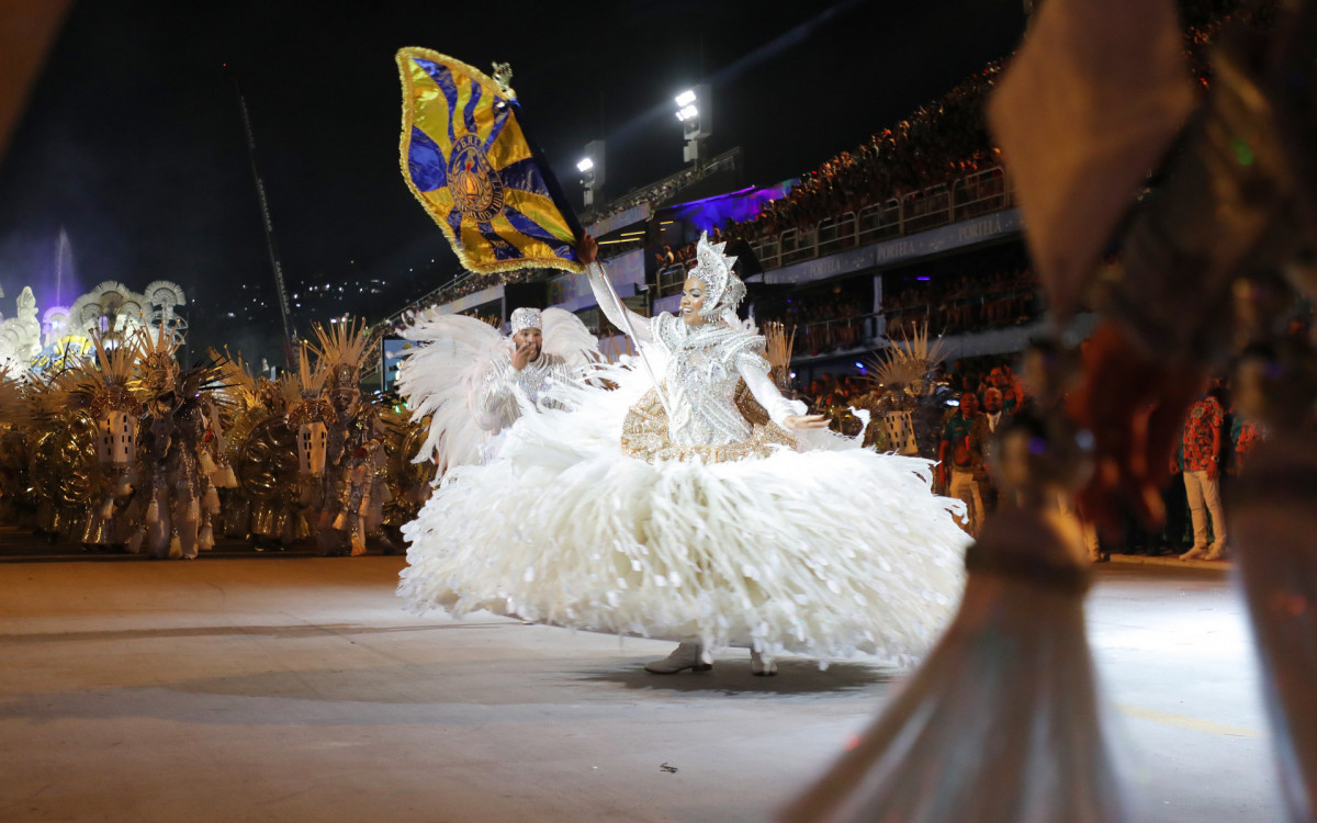 Tuiuti teve problemas em acabamento de alegorias e evolução
