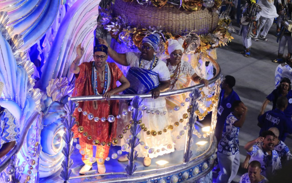 Beija-Flor vai brigar pelo bi do Carnaval