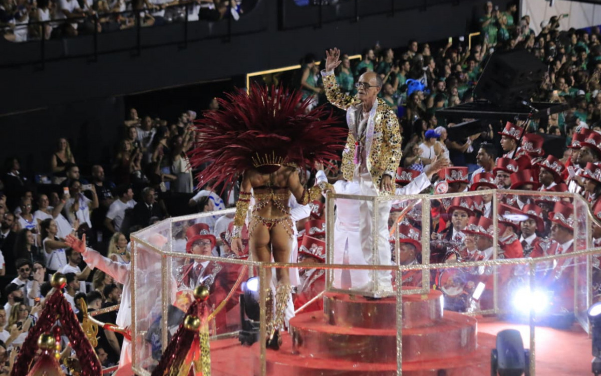 Viradouro entrou na briga pelo título do Carnaval