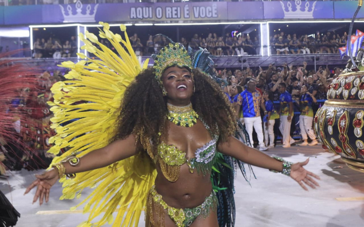 Tuiuti teve problemas em acabamento de alegorias e evolução