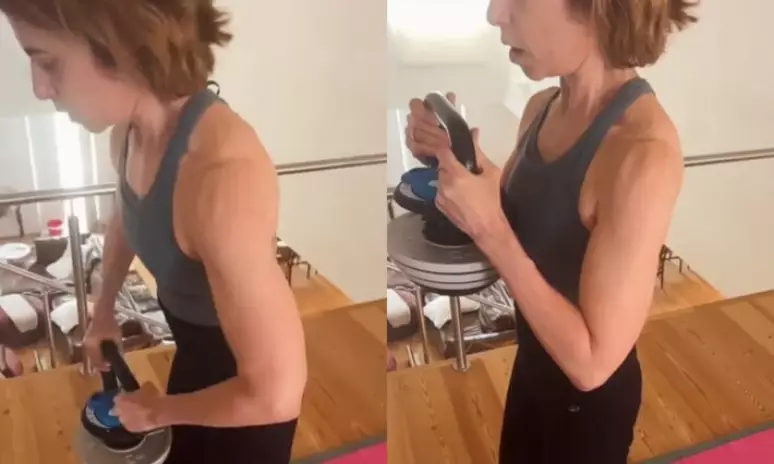 Fernanda Torres mostra treino durante o carnaval e brinca: 'Meu adereço'