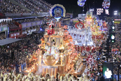 Beija-Flor e Viradouro são os destaques do segundo dia de desfiles do Grupo Especial