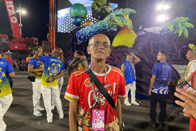 Mestre Ciça revela curiosidades dos bastidores do desfile que o homenageou na Viradouro