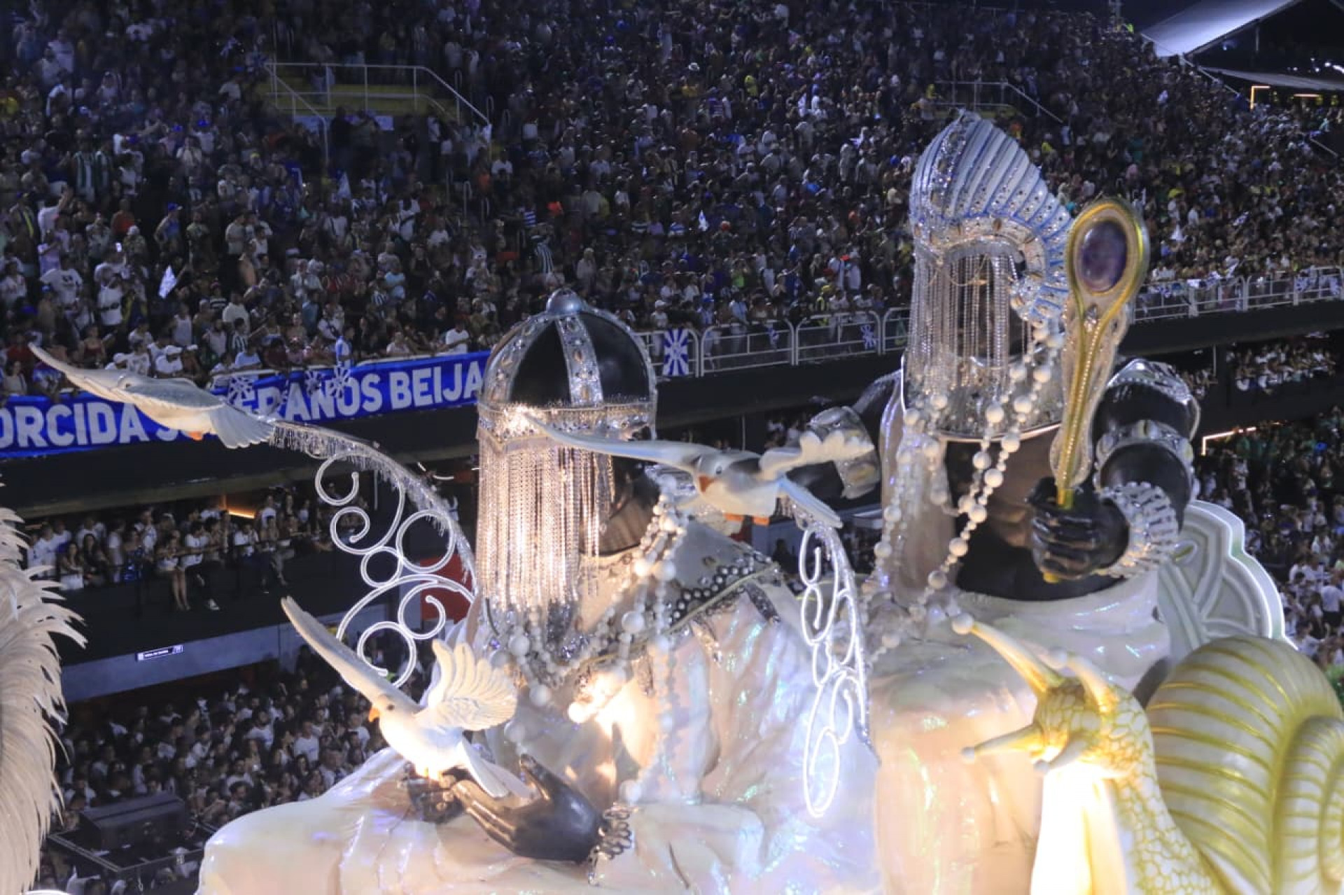 Beija-Flor vai brigar pelo bi do Carnaval - Carlos Elias/Agência O Dia