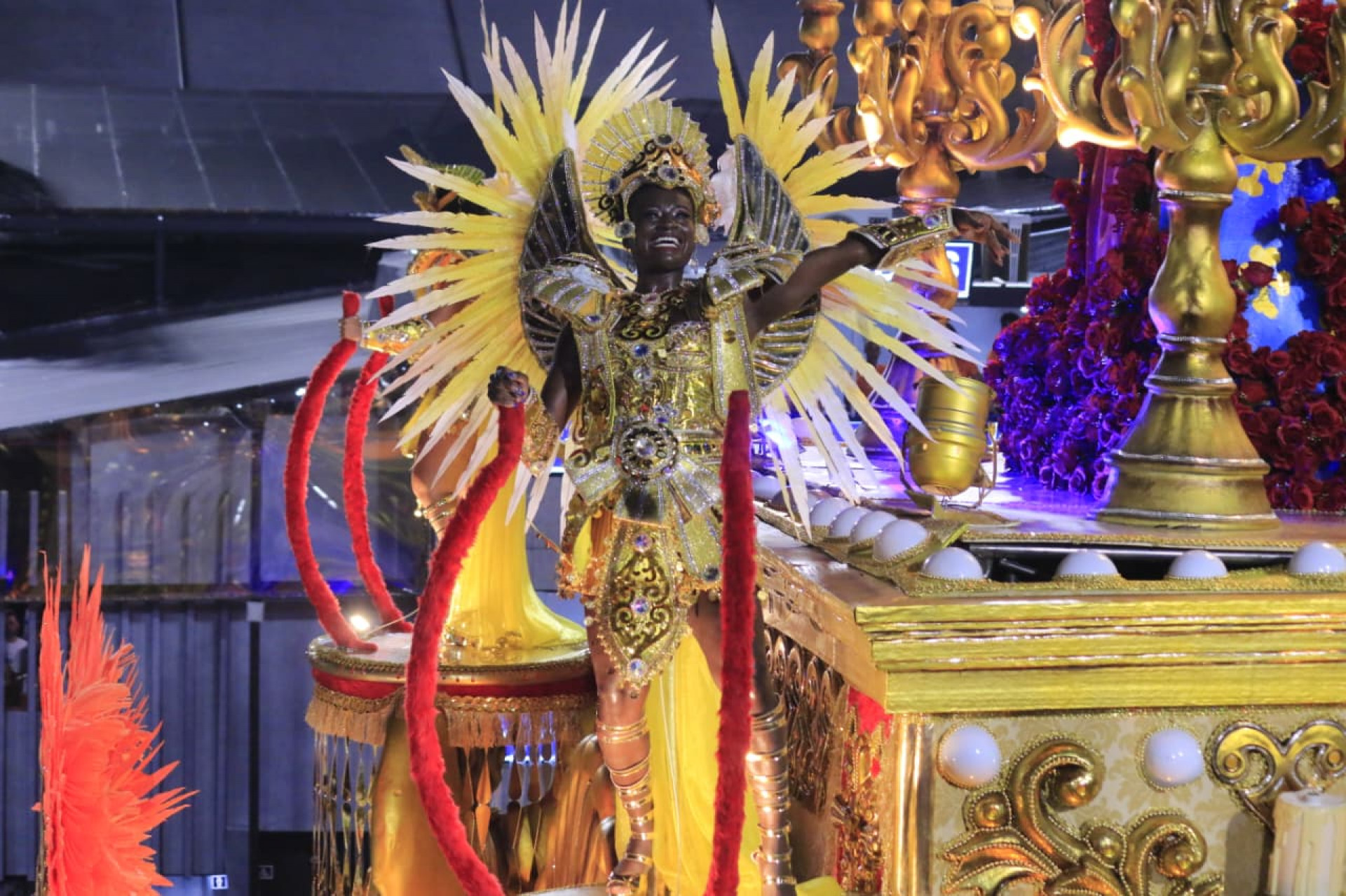 Assinado pelo carnavalesco João Vitor Araújo, o enredo da Deusa da Passarela foi sobre o 