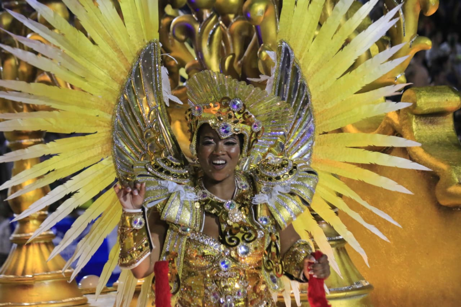 Beija-Flor recebeu gritos de 