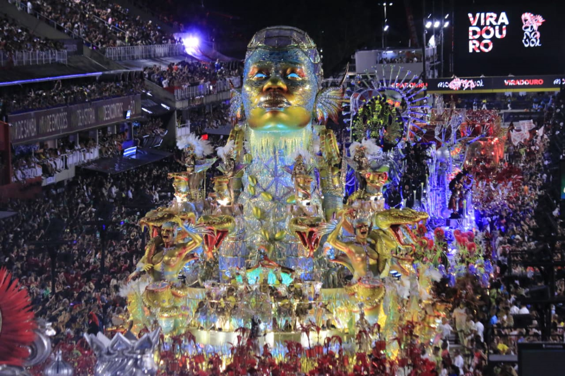 Viradouro fez apresentação praticamente perfeita - Carlos Elias/Agência O Dia