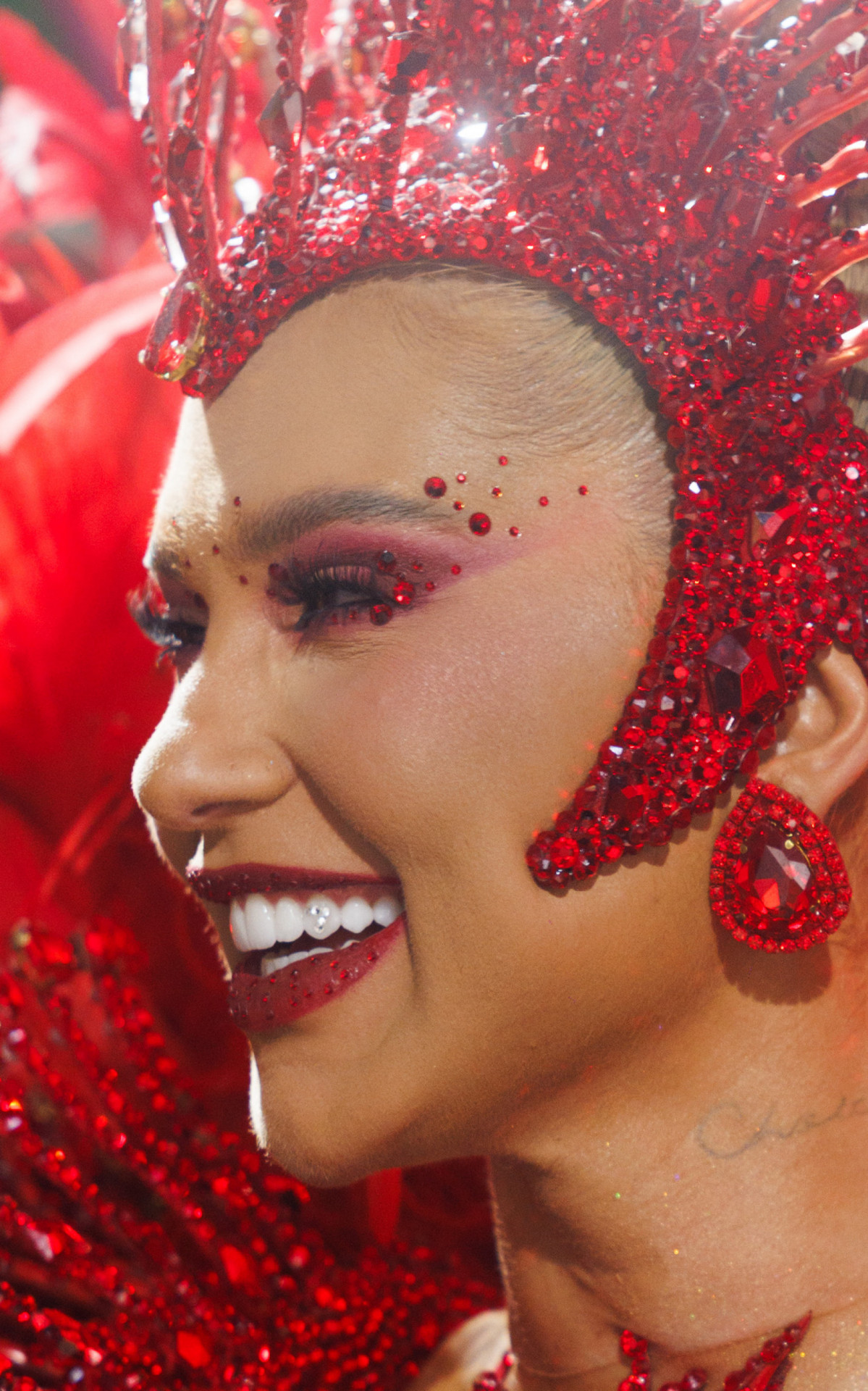 Virginia Fonseca faz homenagem a Vinicius Júnior