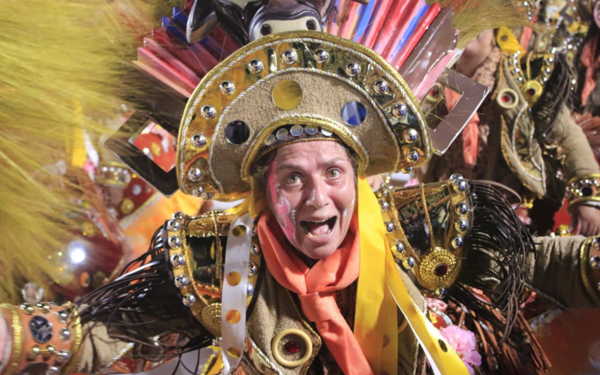 Desfile do Grupo Especial Carnaval 2026 - Desfile da G.R.E.S Unidos de Vila Isabel, na Avenida Marquês de Sapucaí, no Centro do Rio de Janeiro, nesta terça-feira (17).