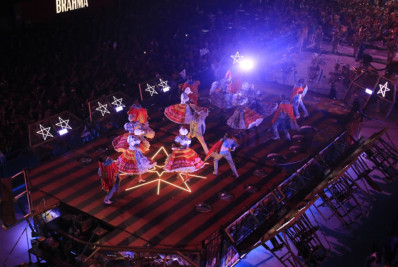 Confira as imagens do terceiro dia de desfiles do Grupo Especial