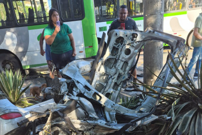 Colisão entre ônibus e carro deixa um morto na Vila da Penha 