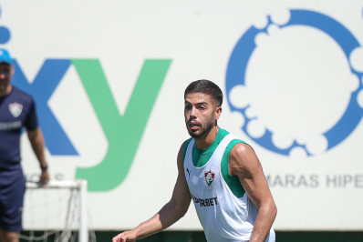 Nonato treina com o grupo e se aproxima de retorno ao Fluminense