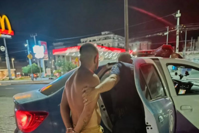 Homem é preso por descumprir medida protetiva no Centro de Cabo Frio