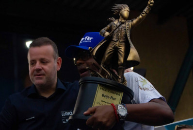 'Fizemos um grande Carnaval, mas não deu', diz presidente da Beija-Flor