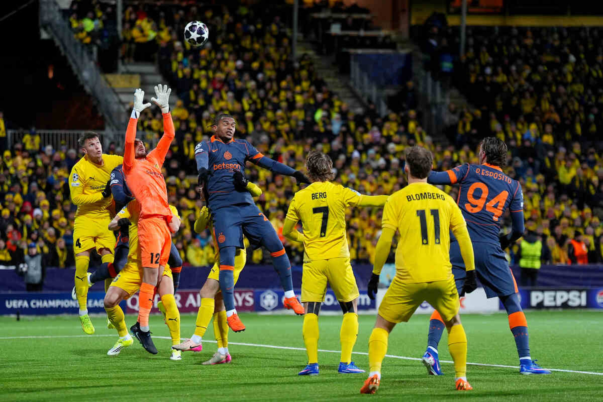 Bodo/Glimt vence a Inter e abre vantagem nos playoffs da Champions