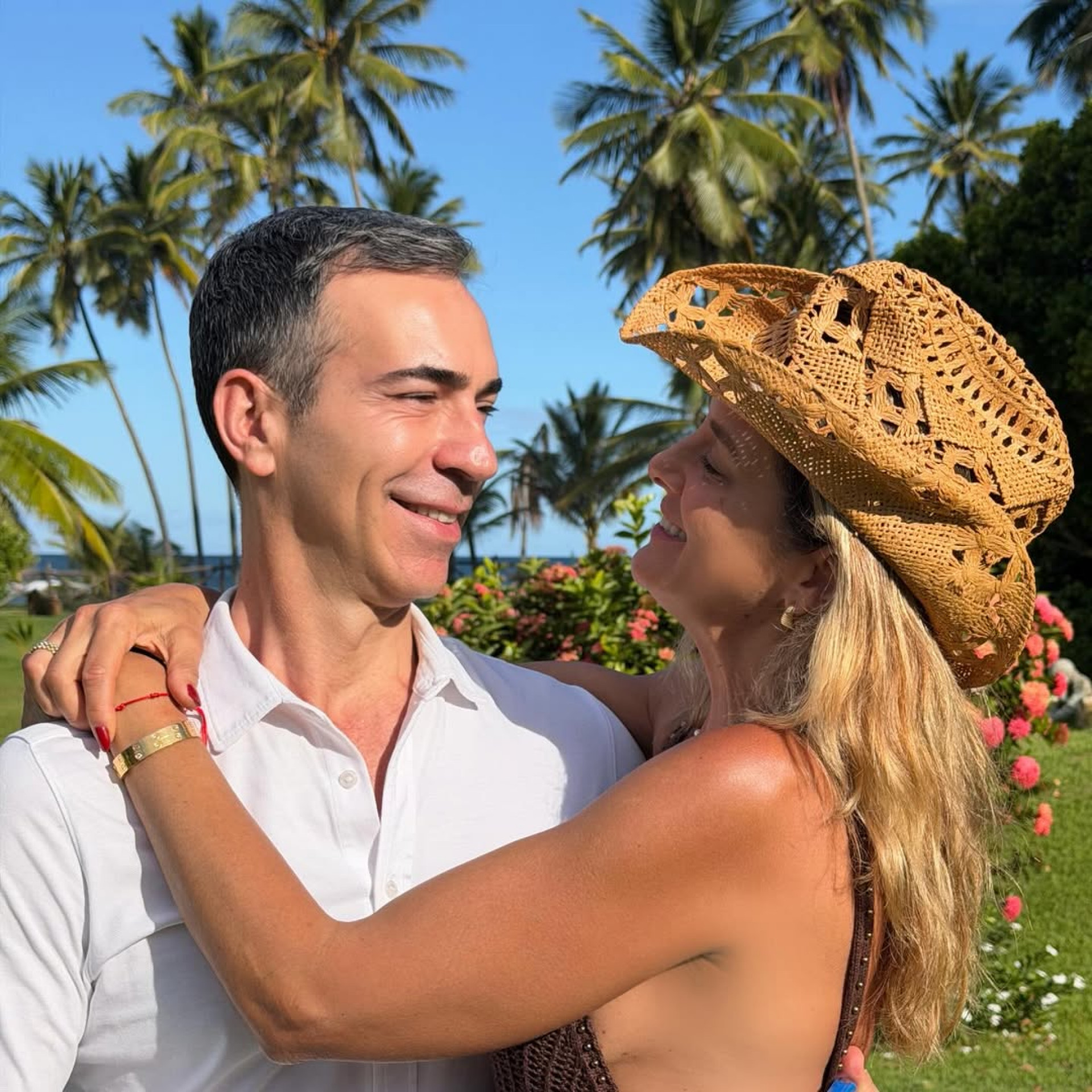 Ticiane Pinheiro publicou fotos de viagem com C&eacute;sar Tralli  - Reprodu&ccedil;&atilde;o/Instagram 