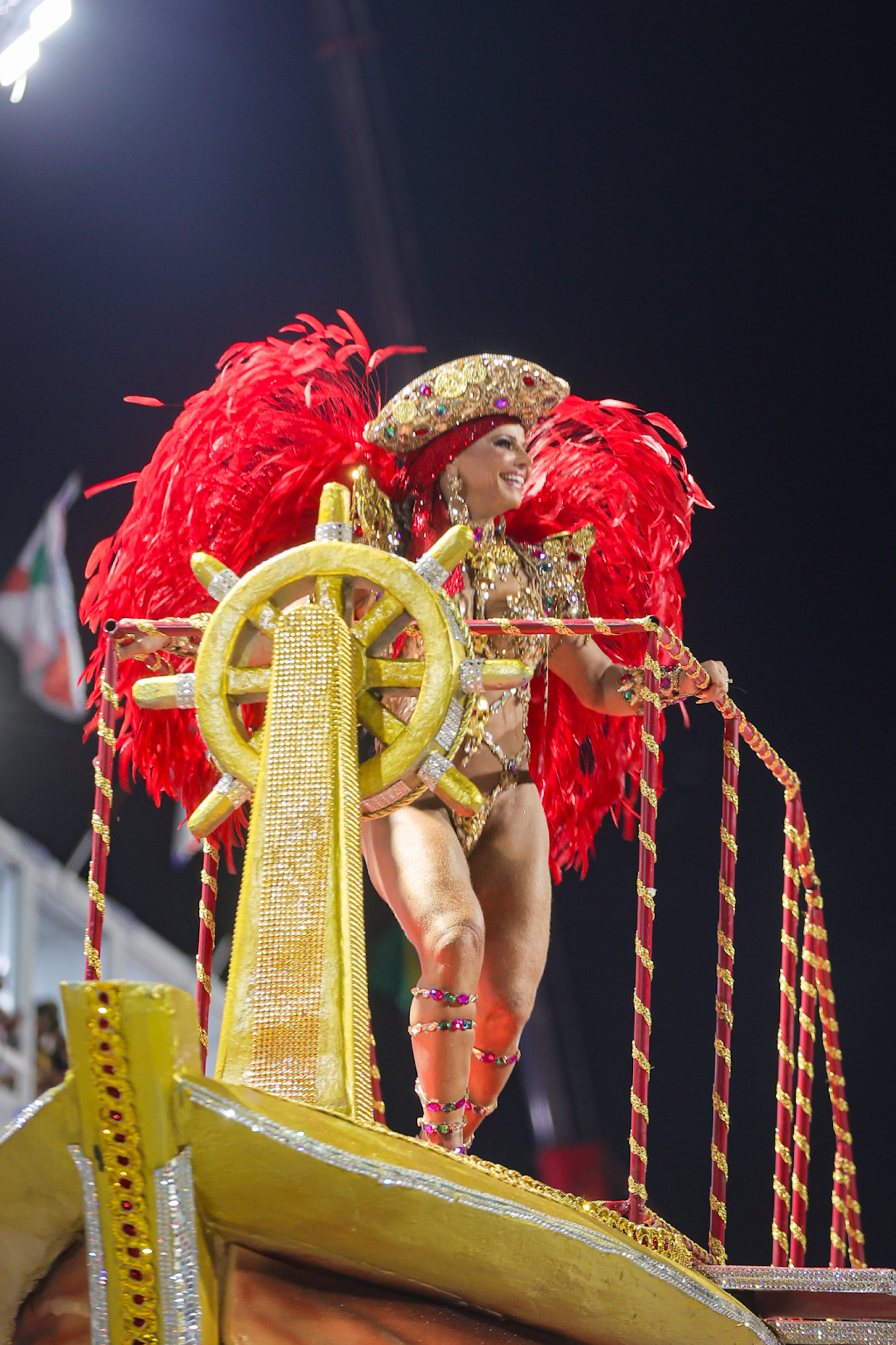 Viviane Araujo é rainha de bateria do Salgueiro - Victor Chapetta / Brazil News