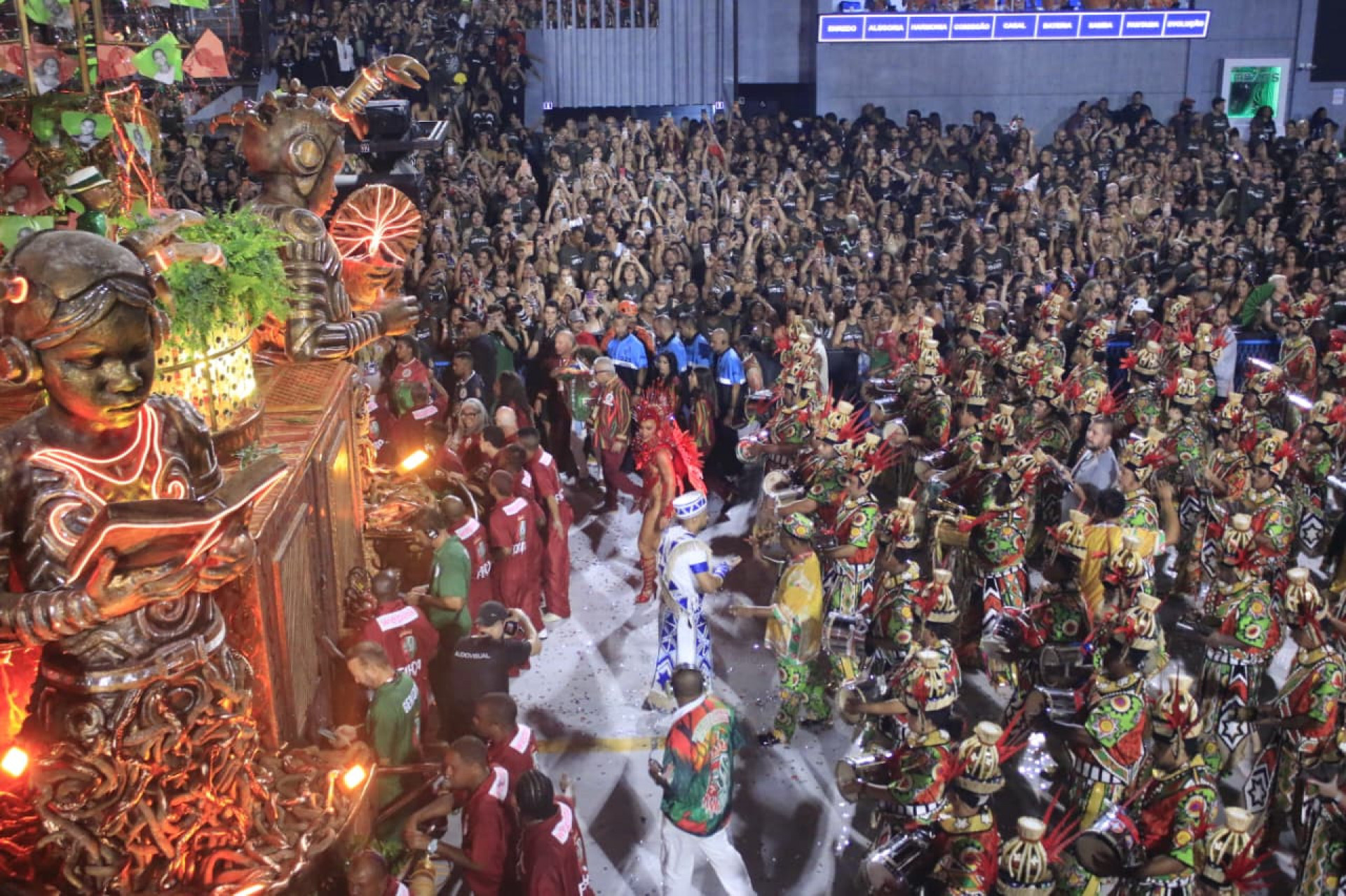 Antônio Gonzaga fez sua estreia como carnavalesco do Salgueiro - Carlos Elias/Agência O Dia