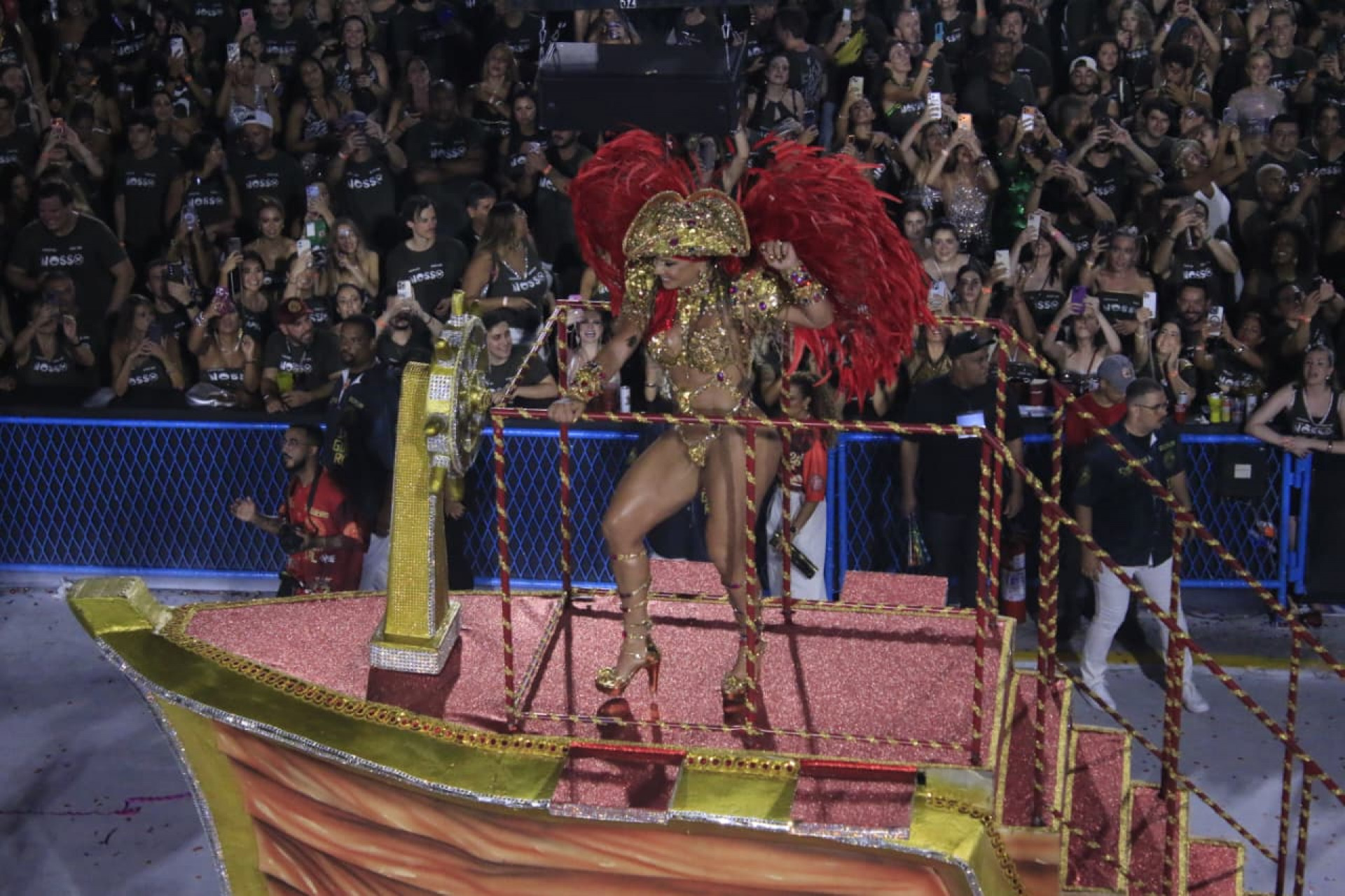 Salgueiro reviveu desfiles históricos de Rosa Magalhães - Carlos Elias/Agência O Dia